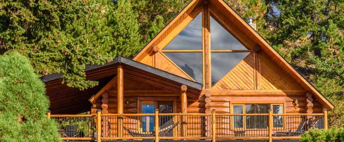 A Beautiful Log Cabin in the Smoky Mountains